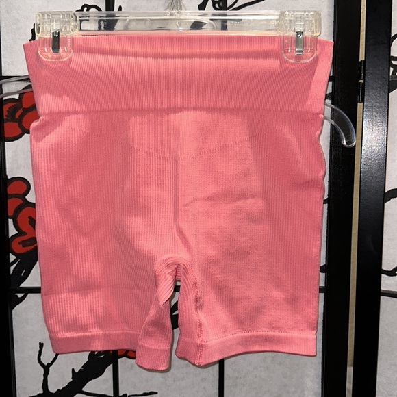 Ribbed Workout Set - Picture 6 of 9